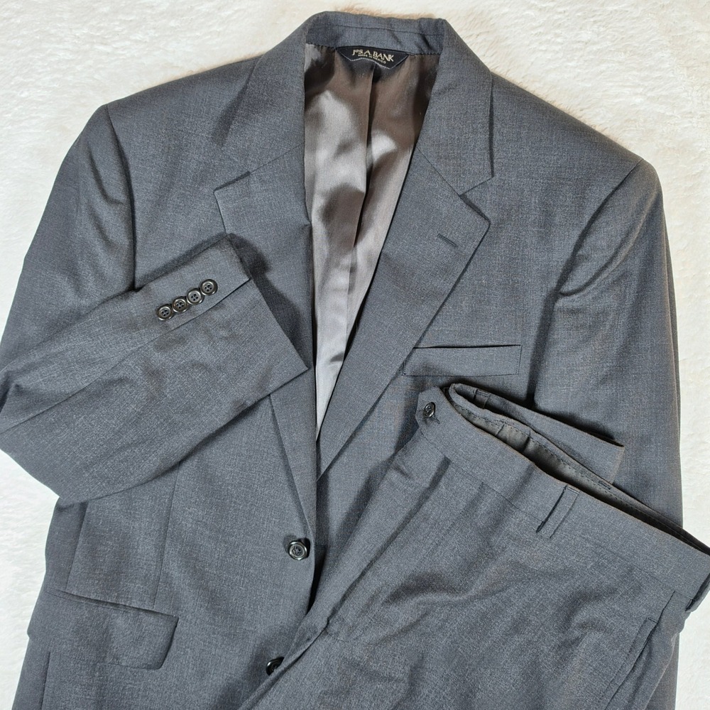 Jos. A. Bank 6528N Mens 39R Solid Gray Wool 2 Button Suit Set 34x28